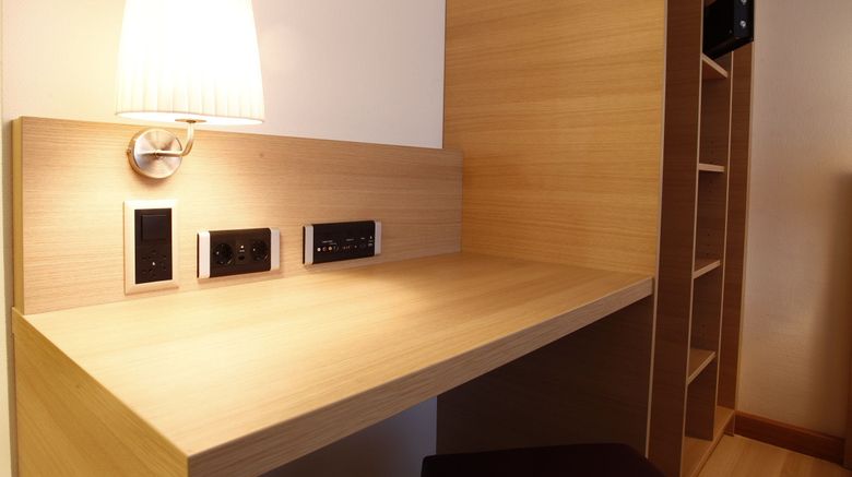 <b>Coop Tagungszentrum Room</b>. Images powered by <a href="https://www.leonardoworldwide.com/" title="Leonardo Worldwide" target="_blank">Leonardo</a>.