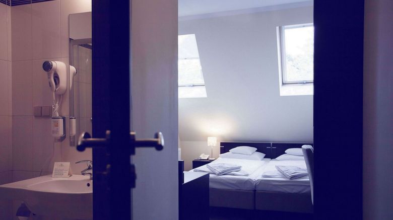 <b>Hotel Niemcza Spa Room</b>. Images powered by <a href="https://www.leonardoworldwide.com/" title="Leonardo Worldwide" target="_blank">Leonardo</a>.