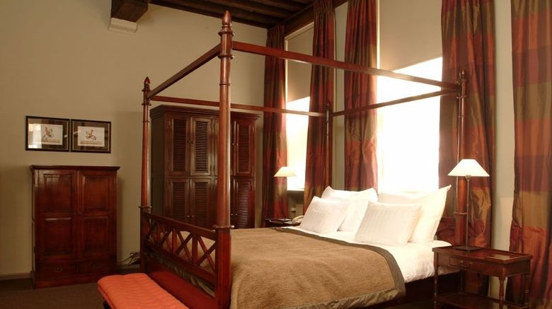 <b>Martin's Klooster Room</b>. Images powered by <a href="https://www.leonardoworldwide.com/" title="Leonardo Worldwide" target="_blank">Leonardo</a>.