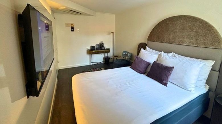 <b>Albus Hotel Amsterdam City Center Room</b>. Images powered by <a href="https://www.leonardoworldwide.com/" title="Leonardo Worldwide" target="_blank">Leonardo</a>.