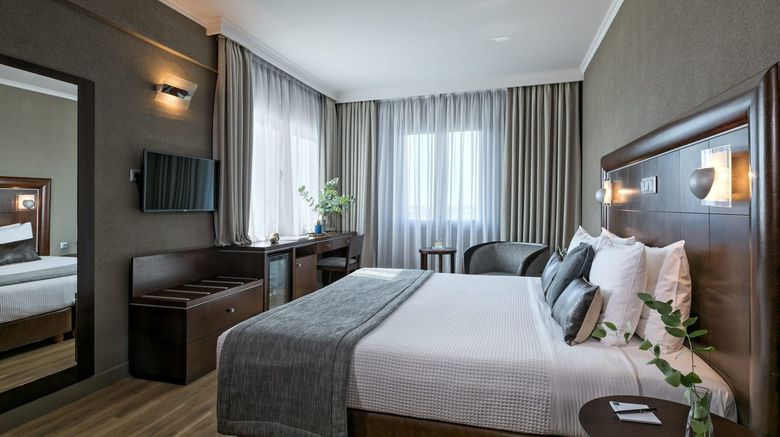 <b>Porto Palace Hotel Thessaloniki Room</b>. Images powered by <a href="https://www.leonardoworldwide.com/" title="Leonardo Worldwide" target="_blank">Leonardo</a>.