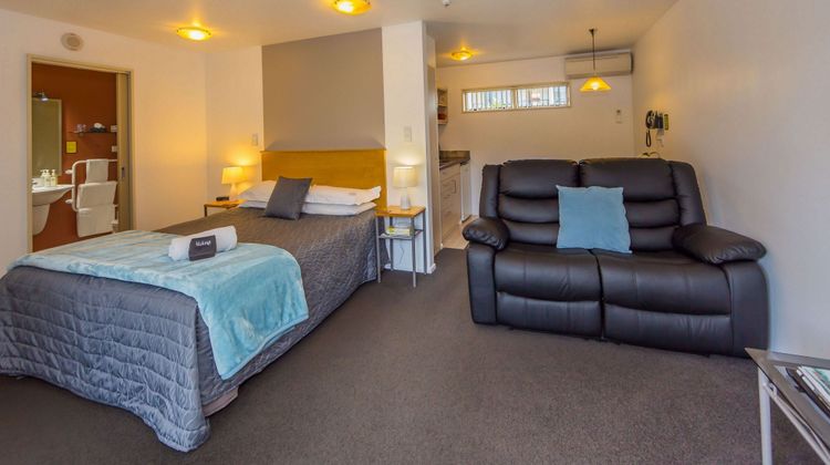 Roma On Riccarton Luxury Motel Room
