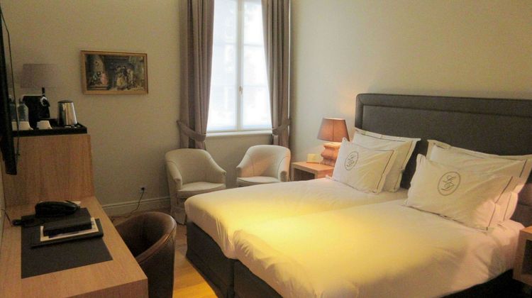 Le Dixseptieme Room