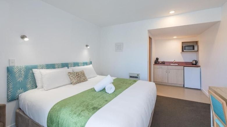 <b>Bella Vista Motel Nelson Room</b>. Images powered by <a href="https://www.leonardoworldwide.com/" title="Leonardo Worldwide" target="_blank">Leonardo</a>.
