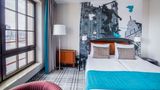 Hanza Hotel Room
