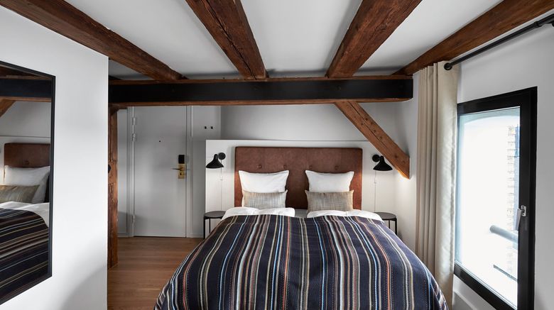 <b>71 Nyhavn Hotel Room</b>. Images powered by <a href="https://www.leonardoworldwide.com/" title="Leonardo Worldwide" target="_blank">Leonardo</a>.