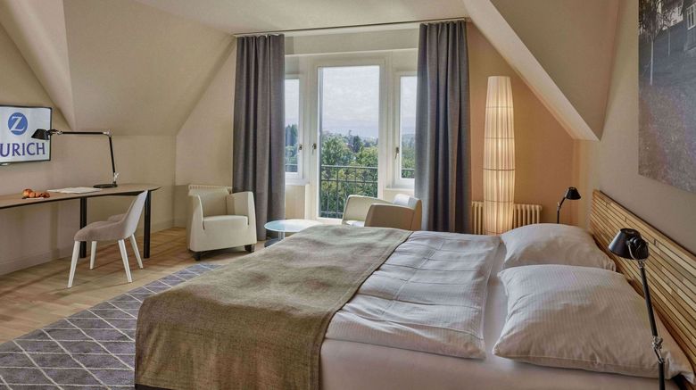 <b>Zurich Development Center Room</b>. Images powered by <a href="https://www.leonardoworldwide.com/" title="Leonardo Worldwide" target="_blank">Leonardo</a>.