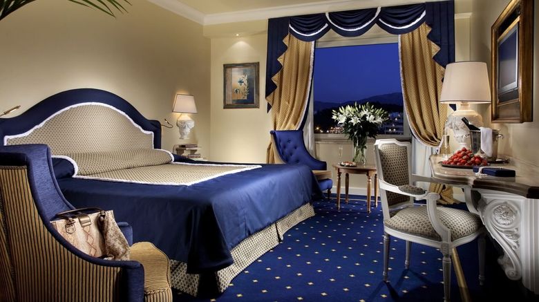 <b>Royal Olympic Hotel Room</b>. Images powered by <a href="https://www.leonardoworldwide.com/" title="Leonardo Worldwide" target="_blank">Leonardo</a>.