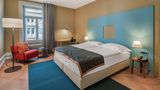 Klarer Hotel Room
