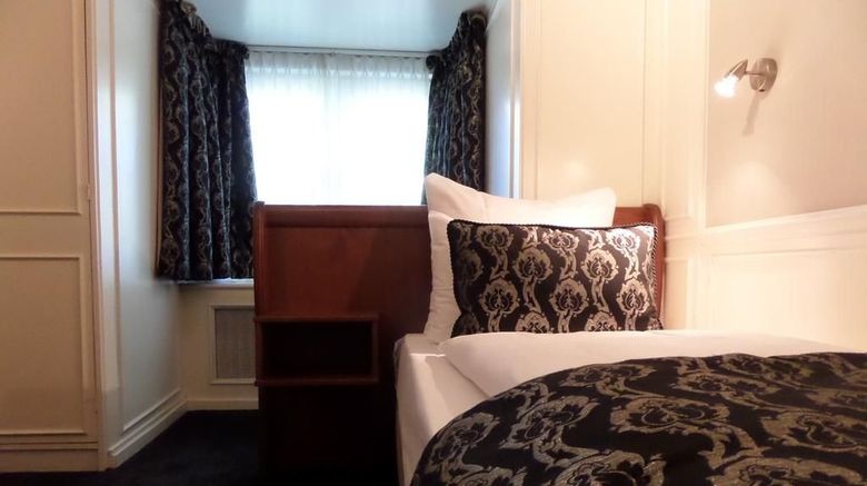 <b>Apollofirst Hotel Room</b>. Images powered by <a href="https://www.leonardoworldwide.com/" title="Leonardo Worldwide" target="_blank">Leonardo</a>.