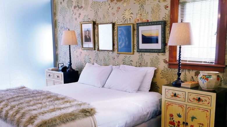 <b>Nice Boutique Hotel Room</b>. Images powered by <a href="https://www.leonardoworldwide.com/" title="Leonardo Worldwide" target="_blank">Leonardo</a>.