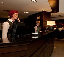Van der Valk Hotel Hengelo Lobby
