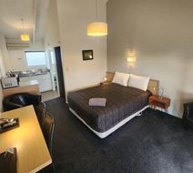 Northgate Motor Lodge Room