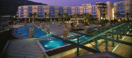 Club Hotel Casino Loutraki Exterior