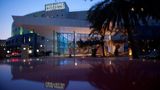Club Hotel Casino Loutraki Exterior