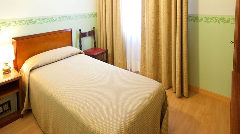 <b>Terminus & Plaza Hotel Room</b>. Images powered by <a href="https://www.leonardoworldwide.com/" title="Leonardo Worldwide" target="_blank">Leonardo</a>.