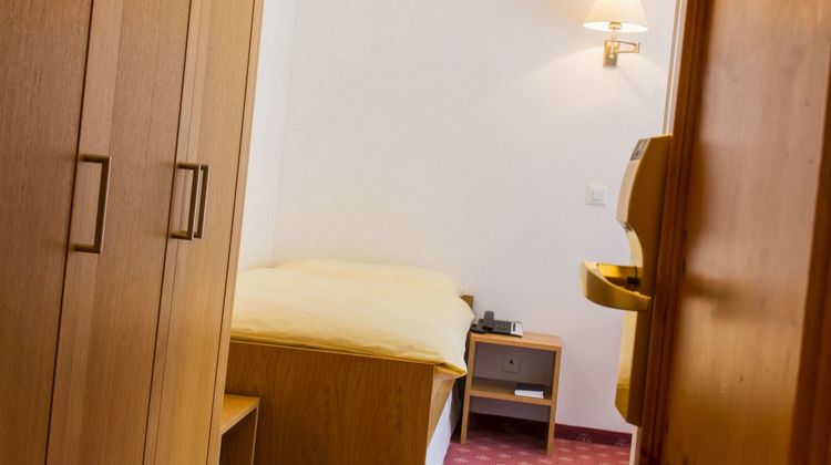 Excelsior Hotel Room