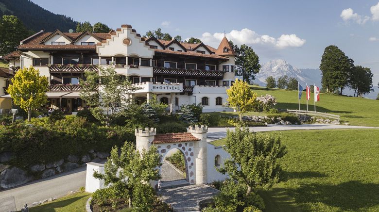 <b>Hotel Alpenschlossl Room</b>. Images powered by <a href="https://www.leonardoworldwide.com/" title="Leonardo Worldwide" target="_blank">Leonardo</a>.