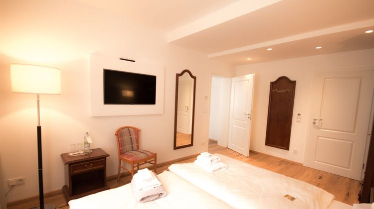 Hotel Schloss Burgellern Room