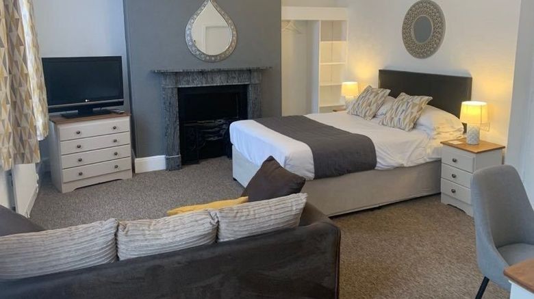 <b>Abbots Mead Hotel Room</b>. Images powered by <a href="https://www.leonardoworldwide.com/" title="Leonardo Worldwide" target="_blank">Leonardo</a>.