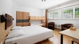 Bon Port Hotel Room
