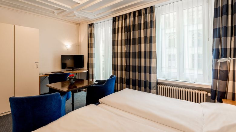 <b>Alpina Hotel Room</b>. Images powered by <a href="https://www.leonardoworldwide.com/" title="Leonardo Worldwide" target="_blank">Leonardo</a>.