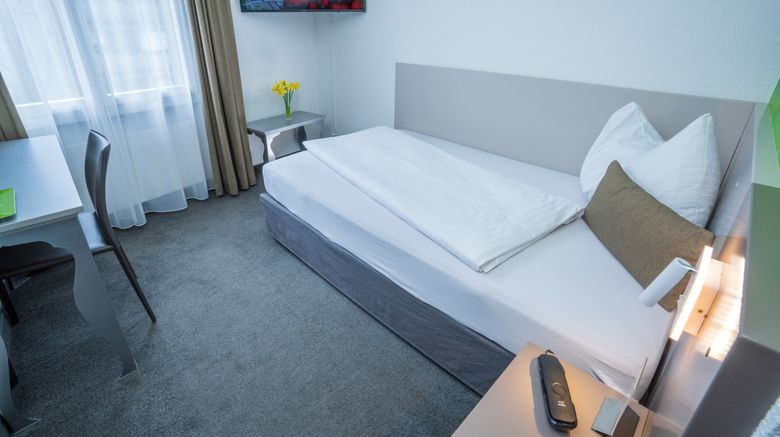 <b>Waldhorn Hotel Room</b>. Images powered by <a href="https://leonardo.com/" title="Leonardo Worldwide" target="_blank">Leonardo</a>.