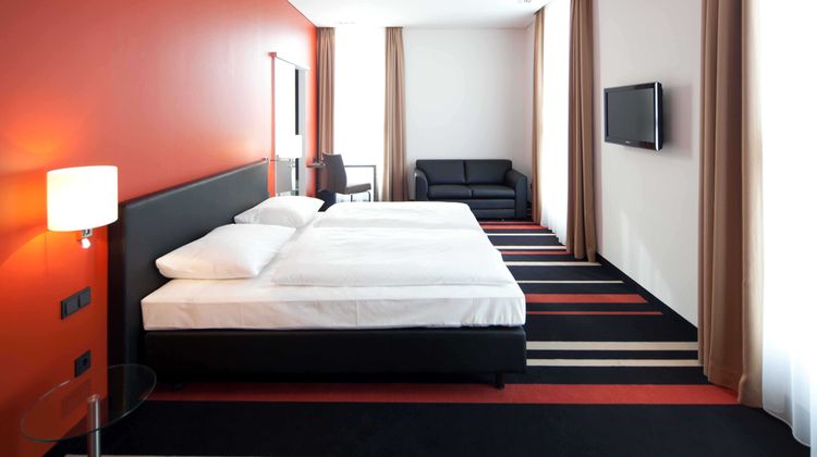 Enso Hotel Room