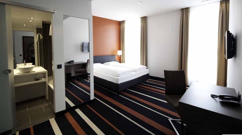 <b>Enso Hotel Room</b>. Images powered by <a href="https://www.leonardoworldwide.com/" title="Leonardo Worldwide" target="_blank">Leonardo</a>.