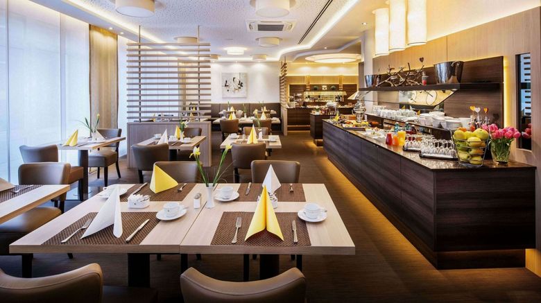 <b>Hotel Plaza Restaurant</b>. Images powered by <a href="https://www.leonardoworldwide.com/" title="Leonardo Worldwide" target="_blank">Leonardo</a>.