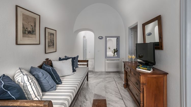 Aigialos Hotel Room