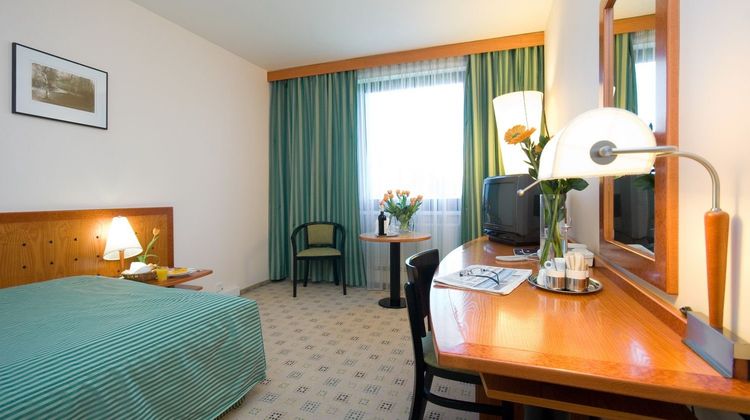 Hotel Expo Room
