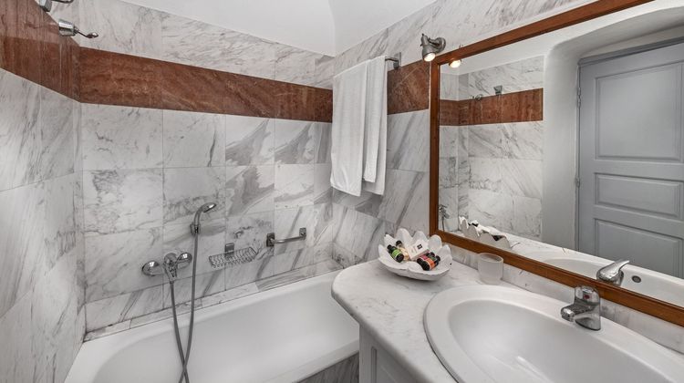 Aigialos Hotel Room
