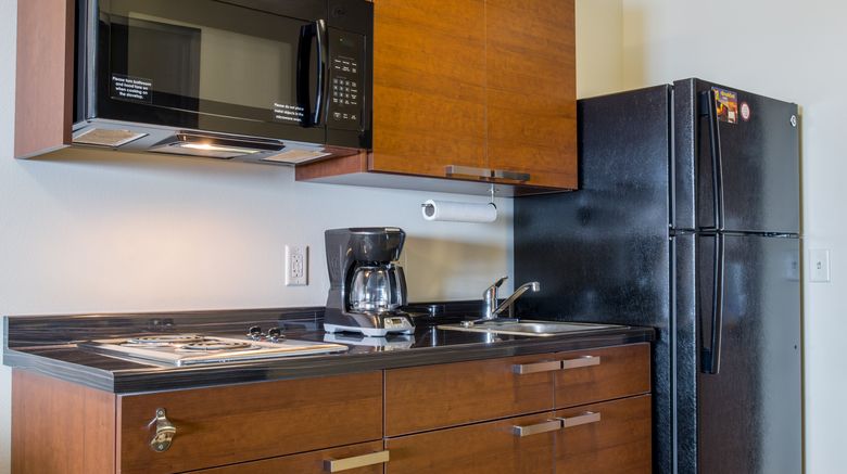 <b>My Place Hotel-Altoona Room</b>. Images powered by <a href="https://www.leonardoworldwide.com/" title="Leonardo Worldwide" target="_blank">Leonardo</a>.