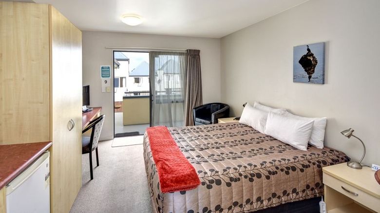 <b>Bella Vista Motel Dunedin Room</b>. Images powered by <a href="https://www.leonardoworldwide.com/" title="Leonardo Worldwide" target="_blank">Leonardo</a>.