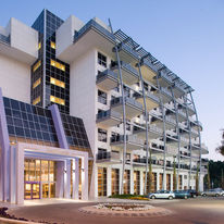 Kfar Maccabiah Hotel & Suites