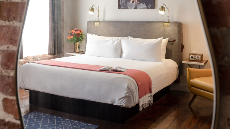 The Old No 77 Hotel Room