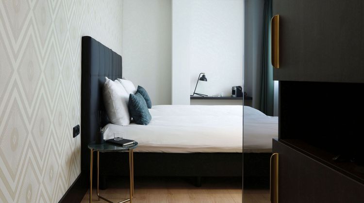 The James Rotterdam Room