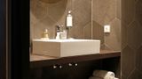 <b>The James Rotterdam Room</b>. Images powered by <a href="https://www.leonardoworldwide.com/" title="Leonardo Worldwide" target="_blank">Leonardo</a>.