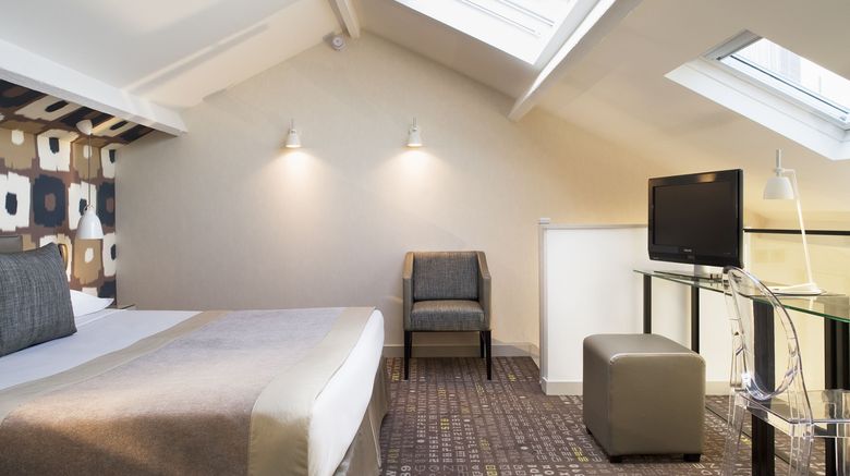 <b>Hotel A La Villa des Artistes Suite</b>. Images powered by <a href="https://www.leonardoworldwide.com/" title="Leonardo Worldwide" target="_blank">Leonardo</a>.