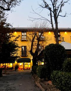 Vecchia Riva Hotel