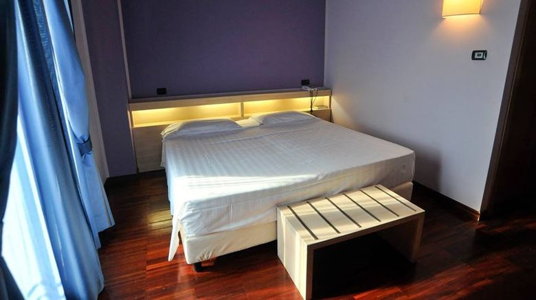 <b>Vecchia Riva Hotel Room</b>. Images powered by <a href="https://www.leonardoworldwide.com/" title="Leonardo Worldwide" target="_blank">Leonardo</a>.