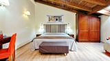 Camelia Hotel Room