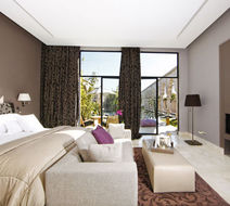 Palais Namaskar Room