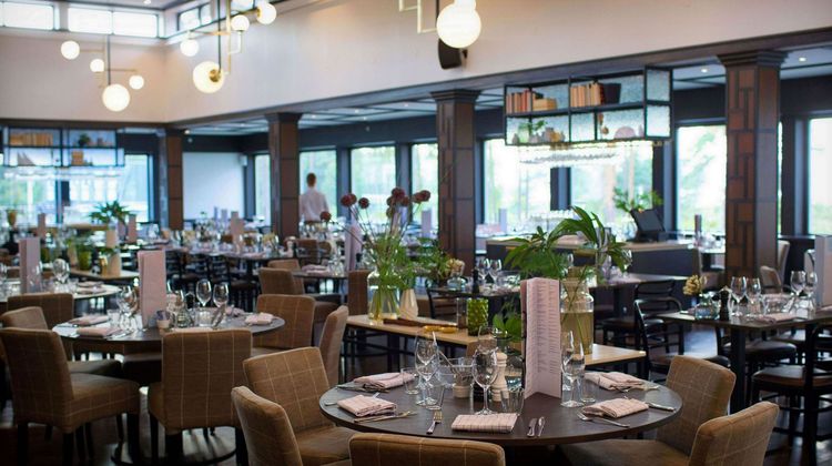 Riviera Hotel Restaurant