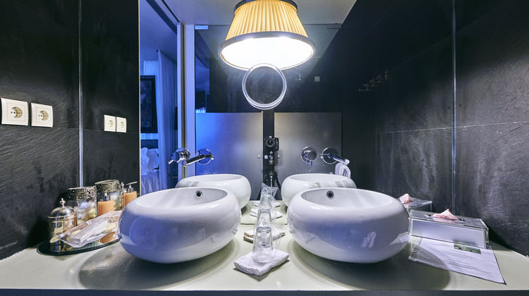 Carmo's Boutique Hotel Room