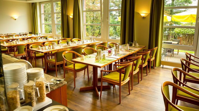 <b>HK Hotel Duesseldorf City Restaurant</b>. Images powered by <a href="https://www.leonardoworldwide.com/" title="Leonardo Worldwide" target="_blank">Leonardo</a>.