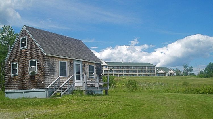 Fireside Inn & Suites Oceans Edge Exterior