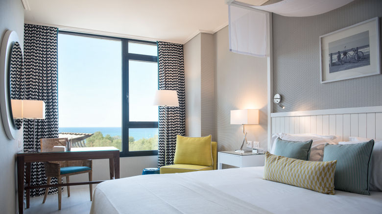 <b>Melody Hotel Room</b>. Images powered by <a href="https://www.leonardoworldwide.com/" title="Leonardo Worldwide" target="_blank">Leonardo</a>.
