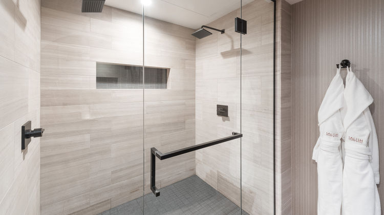 Salish Lodge & Spa Room